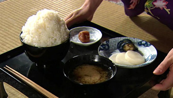 宮沢賢治 一日に米4合と少しの肉と野菜を食べ これ食いすぎじゃね 雑なまとめ